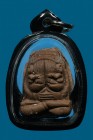 【正神】寺廟屈班角 龍婆柏大師 符文六手必打佛牌 (經粉版) 配戴型 連黑色邊防水透明殼(No.29849)