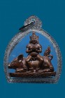 【正牌】寺廟屈倉勁 龍婆白省大師  咩冷篇坐好命豬(難產女神) 連閃銀色邊防水殼(NO.29166)