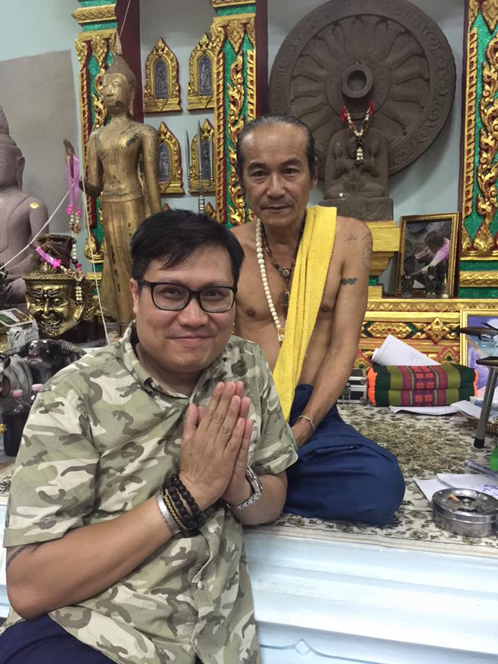 泰国圣物 阿赞力矿大师 开光加持的iphone 五条经文 电话外壳 (紫色)