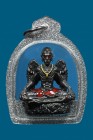 【正牌】阿贊空煞師傅 2567 古繼嬌天神{黑色}【小立尊】配戴型 連閃銀色邊防水殼(No.29721)
