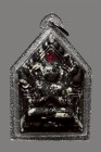 【正牌】 寺廟屈確喔燙 龍婆公大師 2565年 雙刀坤平 配戴型 連閃銀邊防水殼(No.29782)