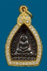 【正牌】寺廟屈鐵冠燙 龍婆啤(培)大師 周所佛(座山佛) 配戴型 附驗證卡 連意大利金鑽防水殼(No.30481)